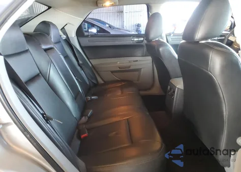 2007 Chrysler 300 из США, поврежденный, VIN 2C3KA43R37H785728